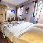 Hotel Au Lion 2*