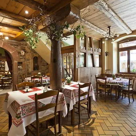 Au Lion Hotel Ribeauvillé