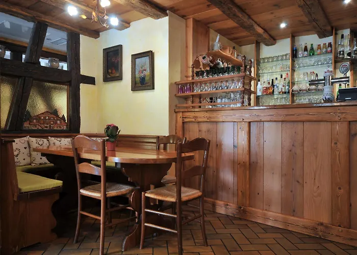 Au Lion 2* Ribeauville (Haut-Rhin)