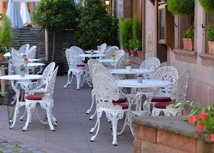 Au Lion Hotel Ribeauville (Haut-Rhin)